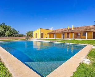 Swimming pool of Country house for sale in  Palma de Mallorca  with Air Conditioner, Terrace and Swimming Pool