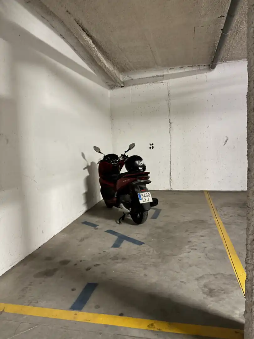 Garaje en venta en Calle Cantueso, Valdeacederas