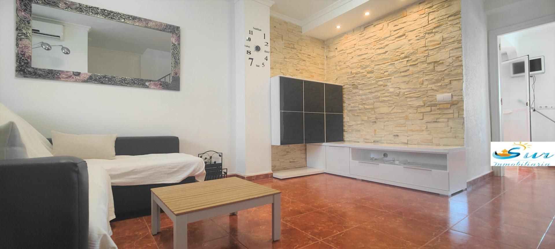 Single-family semi-detached for sale in El Pinillo