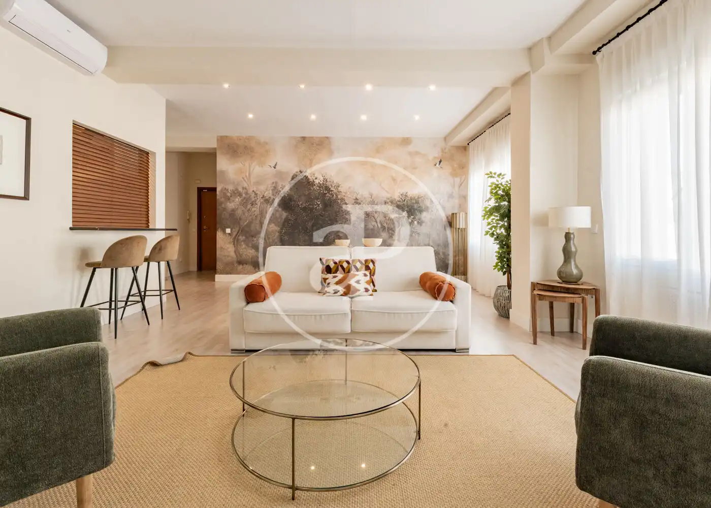 Living room of Flat for rent in  Madrid Capital  with Air Conditioner, Heating and Furnished