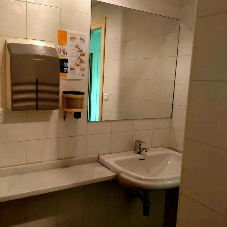 Baño de Local en venta en Calatayud con Aire acondicionado