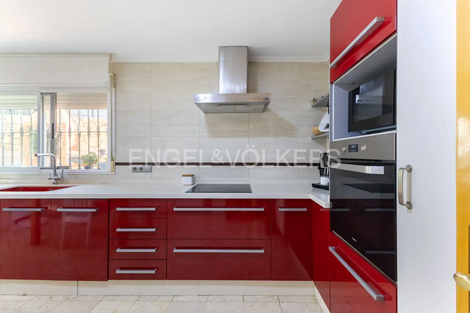 Cuina de Casa o xalet en venda en Oropesa del Mar / Orpesa amb Aire condicionat, Calefacció i Jardí privat