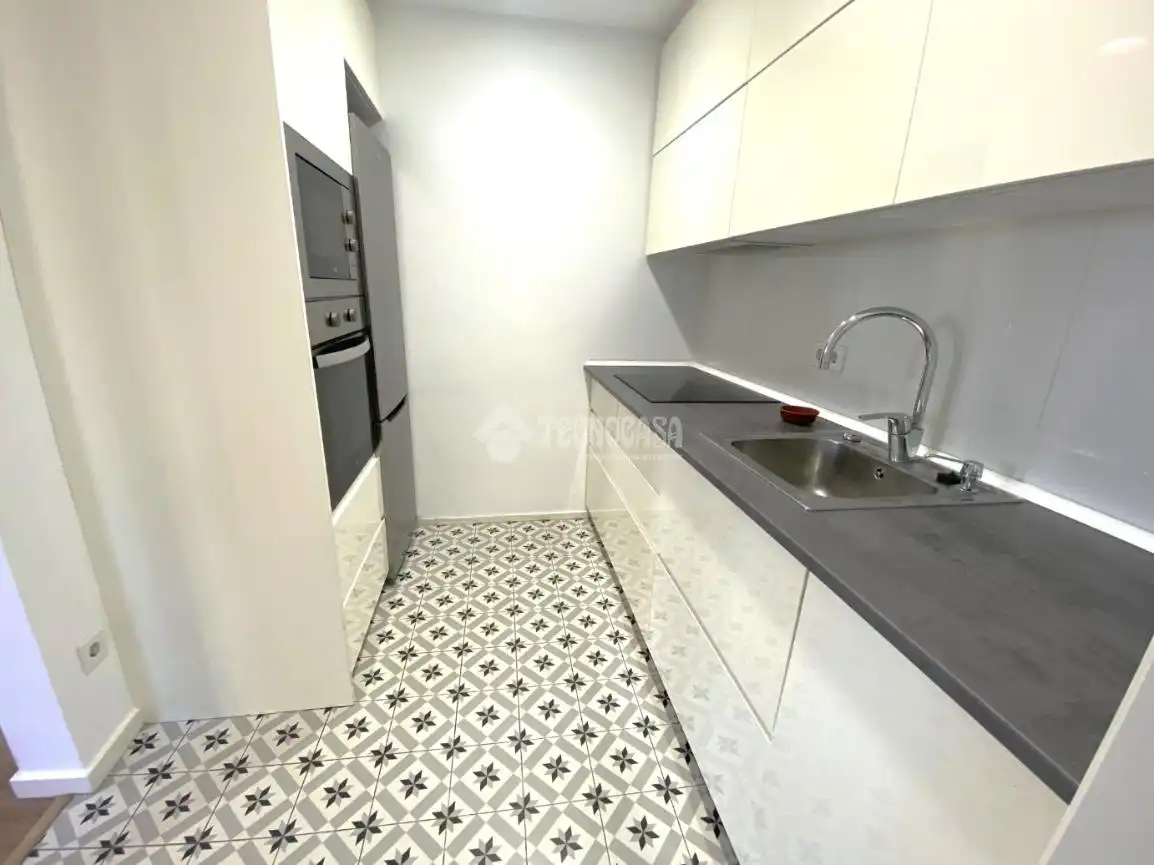 Kitchen of Flat for rent in Barcelona  with Air Conditioner and Terrace