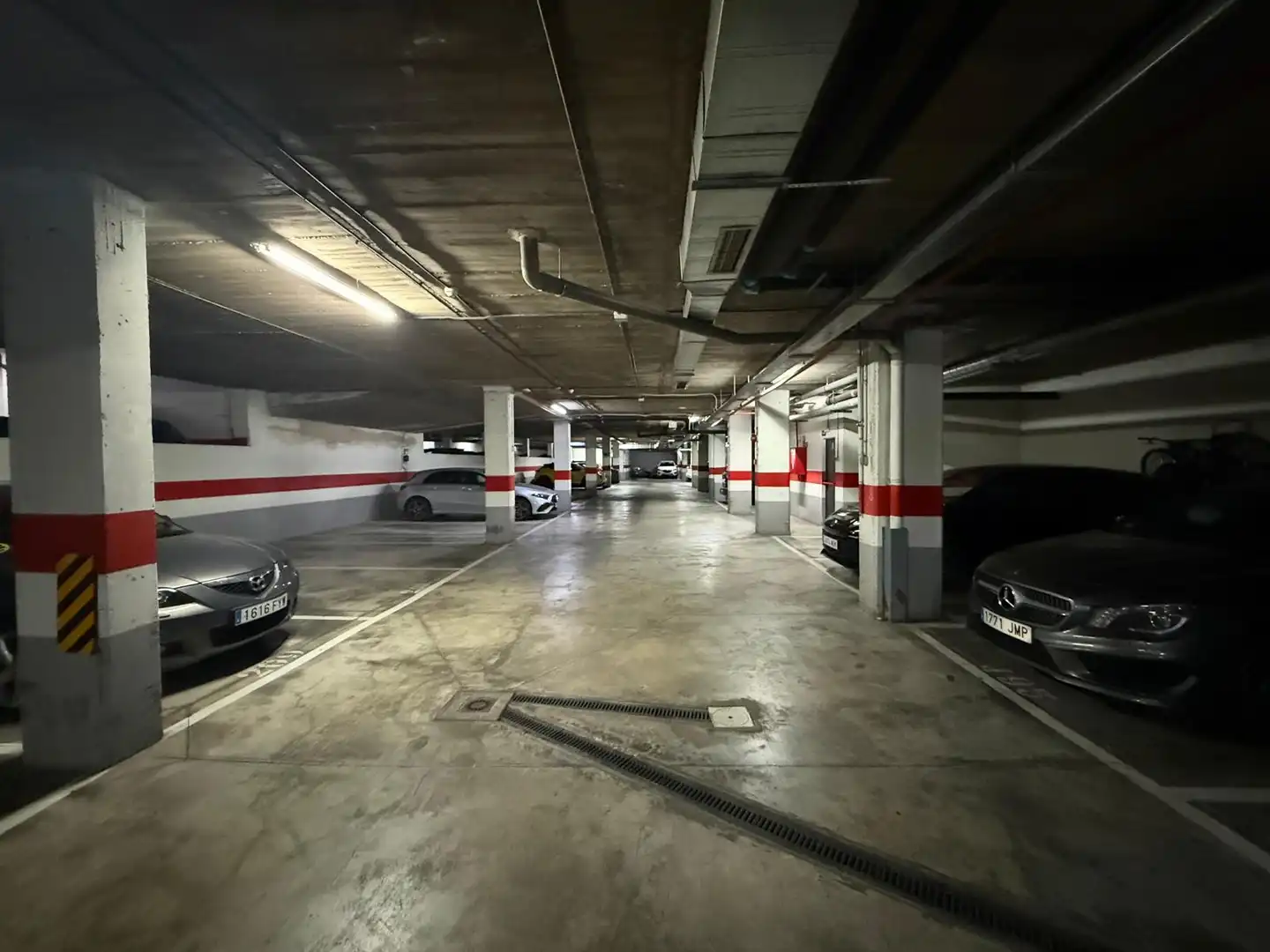 Doppelparkplatz mit Aufzug zum Verkauf in Calle de Aracne, imagen 4
