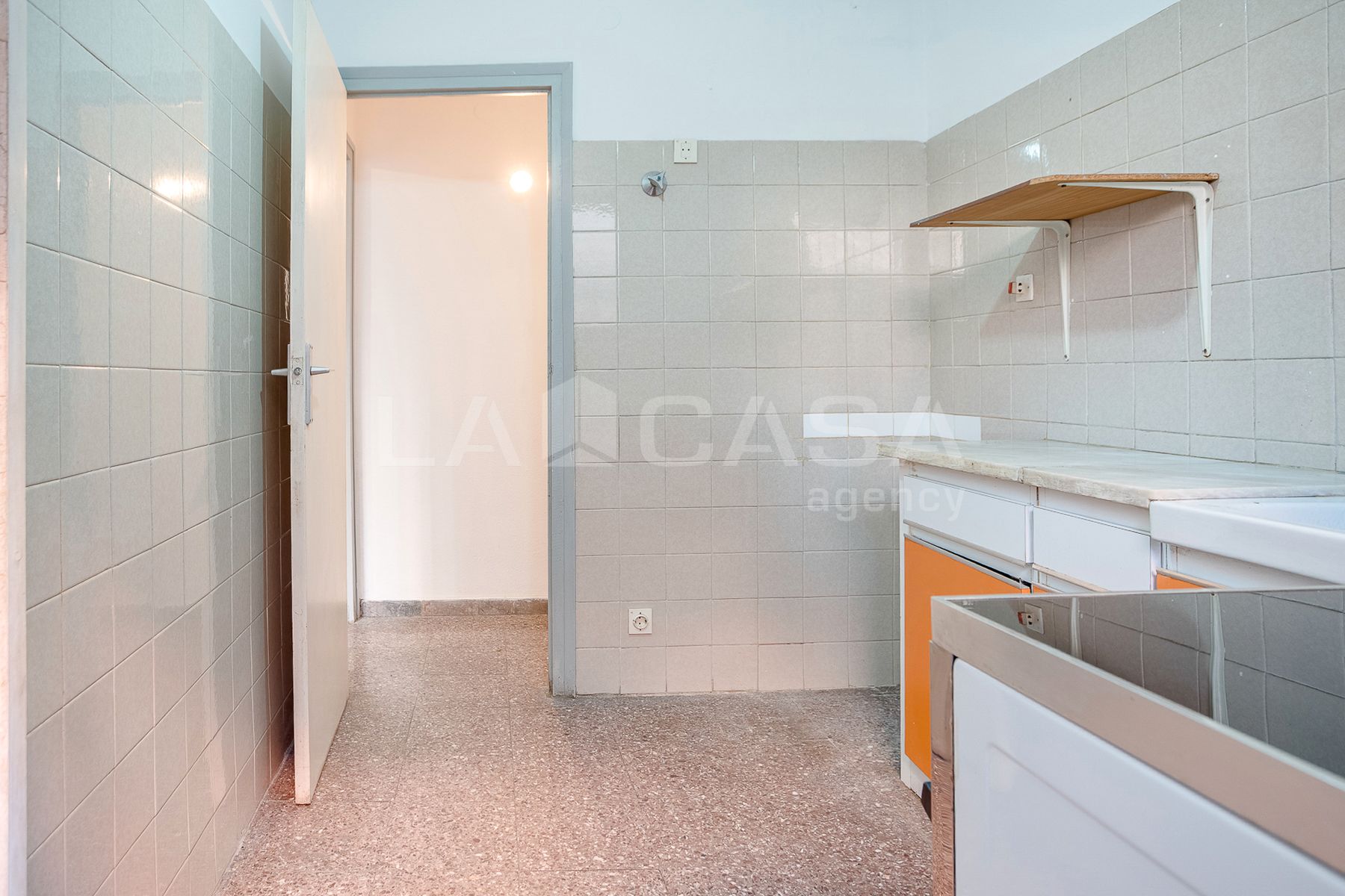 Cocina de Piso en venta en  Barcelona Capital con Calefacción y Balcón