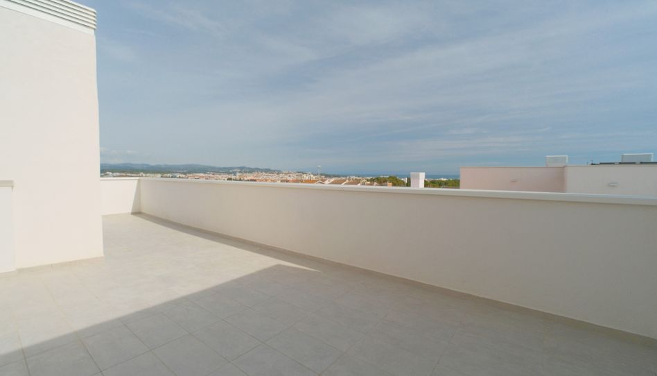 Foto 1 de Piso en venta en Avinguda de la Torre del Vallès, 78, La Collada - Sis Camins, Barcelona