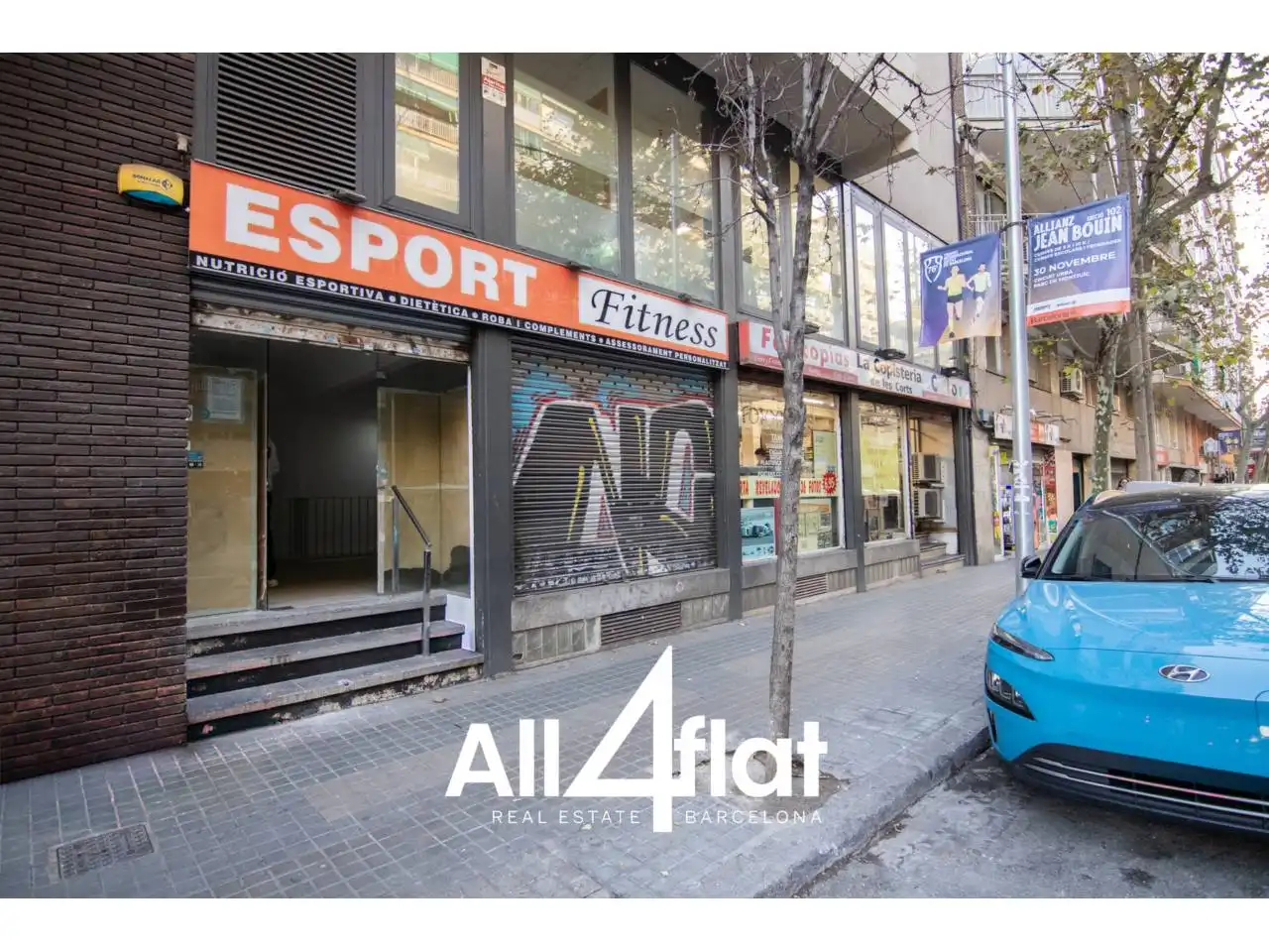 Vista exterior de Local de alquiler en Barcelona
