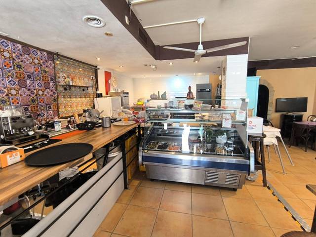 Local comercial en Alquiler en Arroyo de la Miel