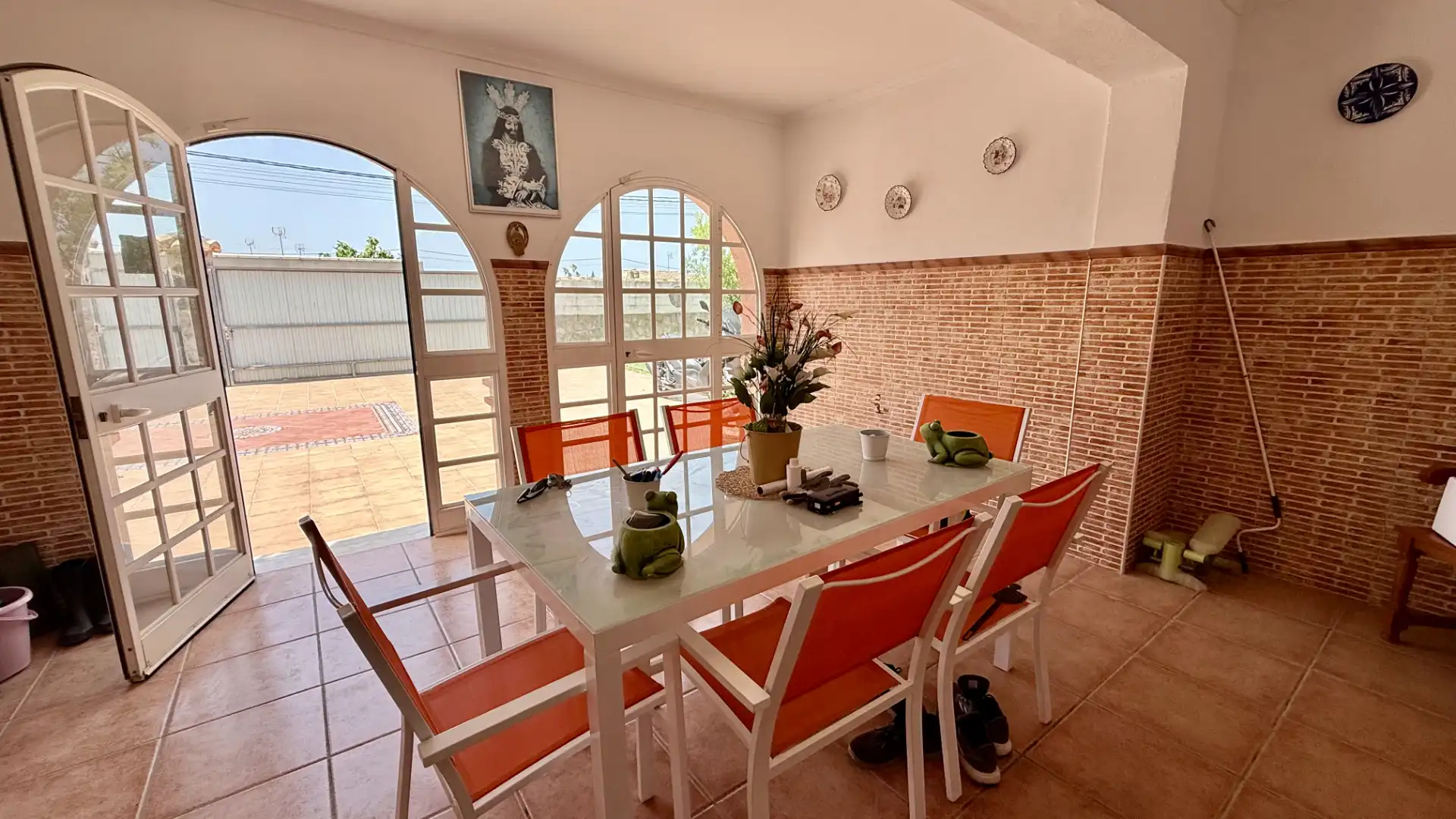 Comedor de Casa o chalet en venta en Chiclana de la Frontera con Aire acondicionado, Calefacción y Jardín privado