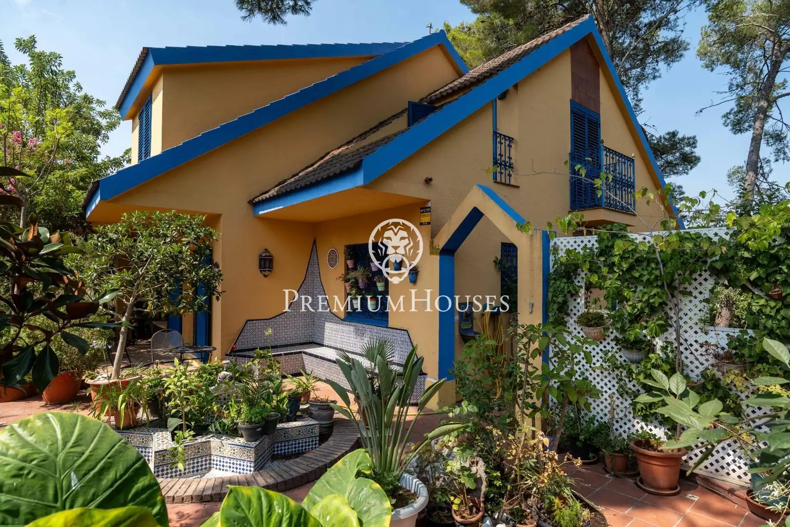 Exterior view of Houses for sale in La Secuita  with Private garden, Terrace and Storage room