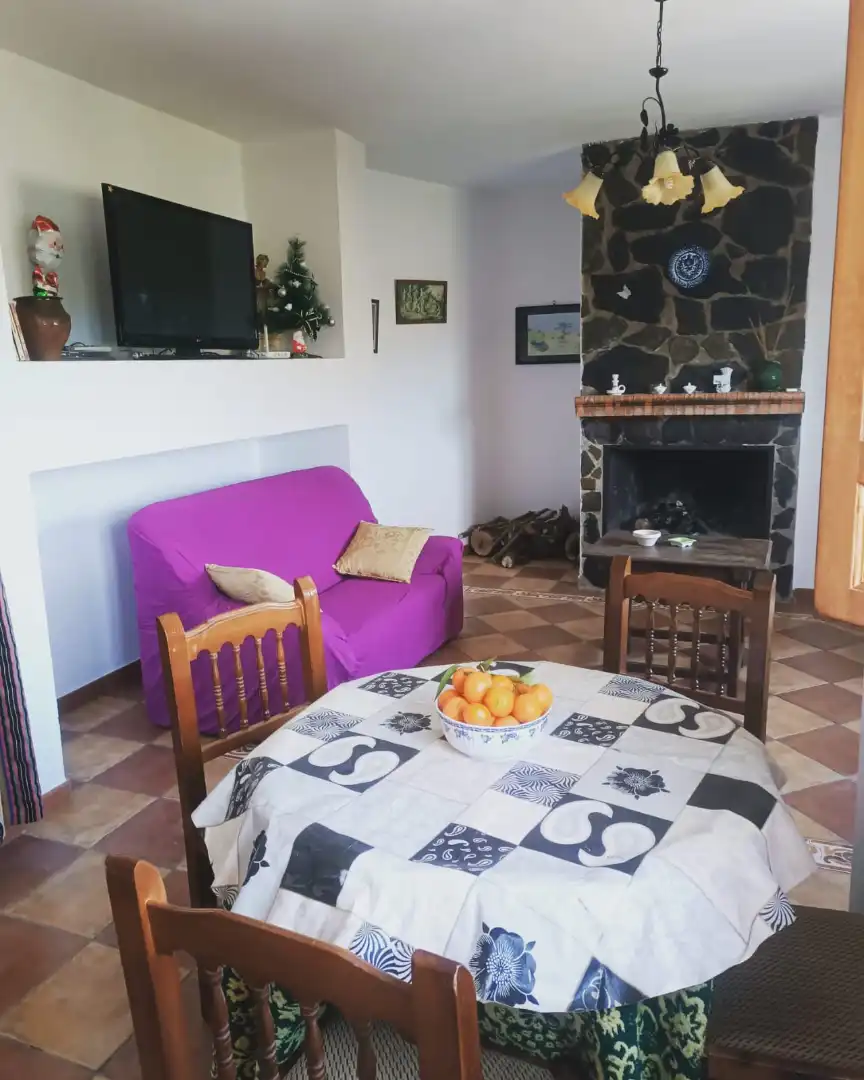 Sala d'estar de Casa adosada en venda en El Pinar amb Terrassa, Moblat i Forn