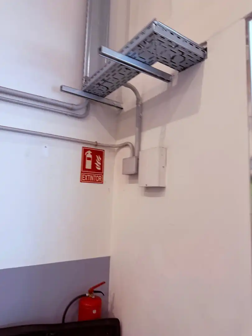 Nau industrial de lloguer en Sant Boi de Llobregat