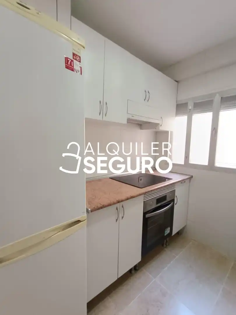 Flat for rent in Polonia, El Carrascal