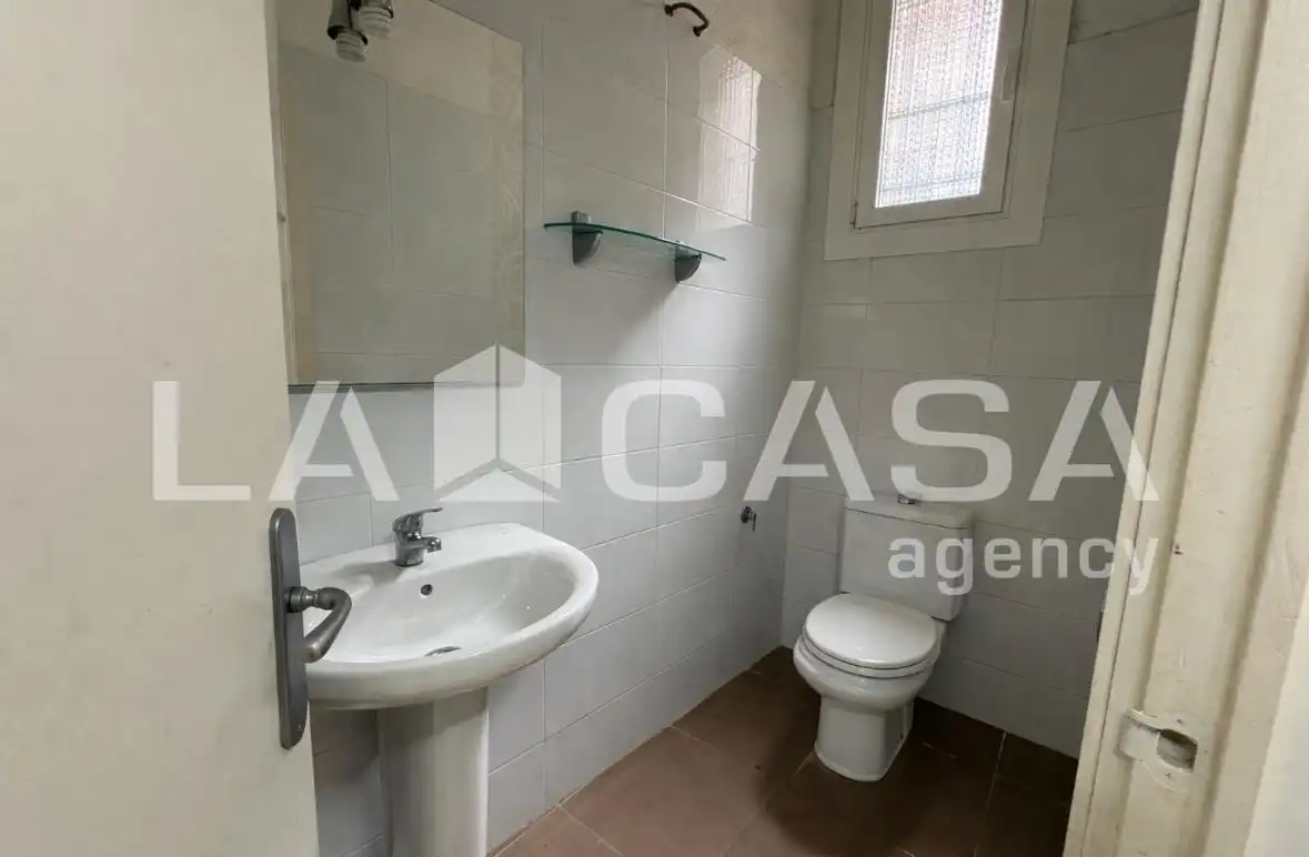 Business premises for sale in Sant Martí, imagen 3