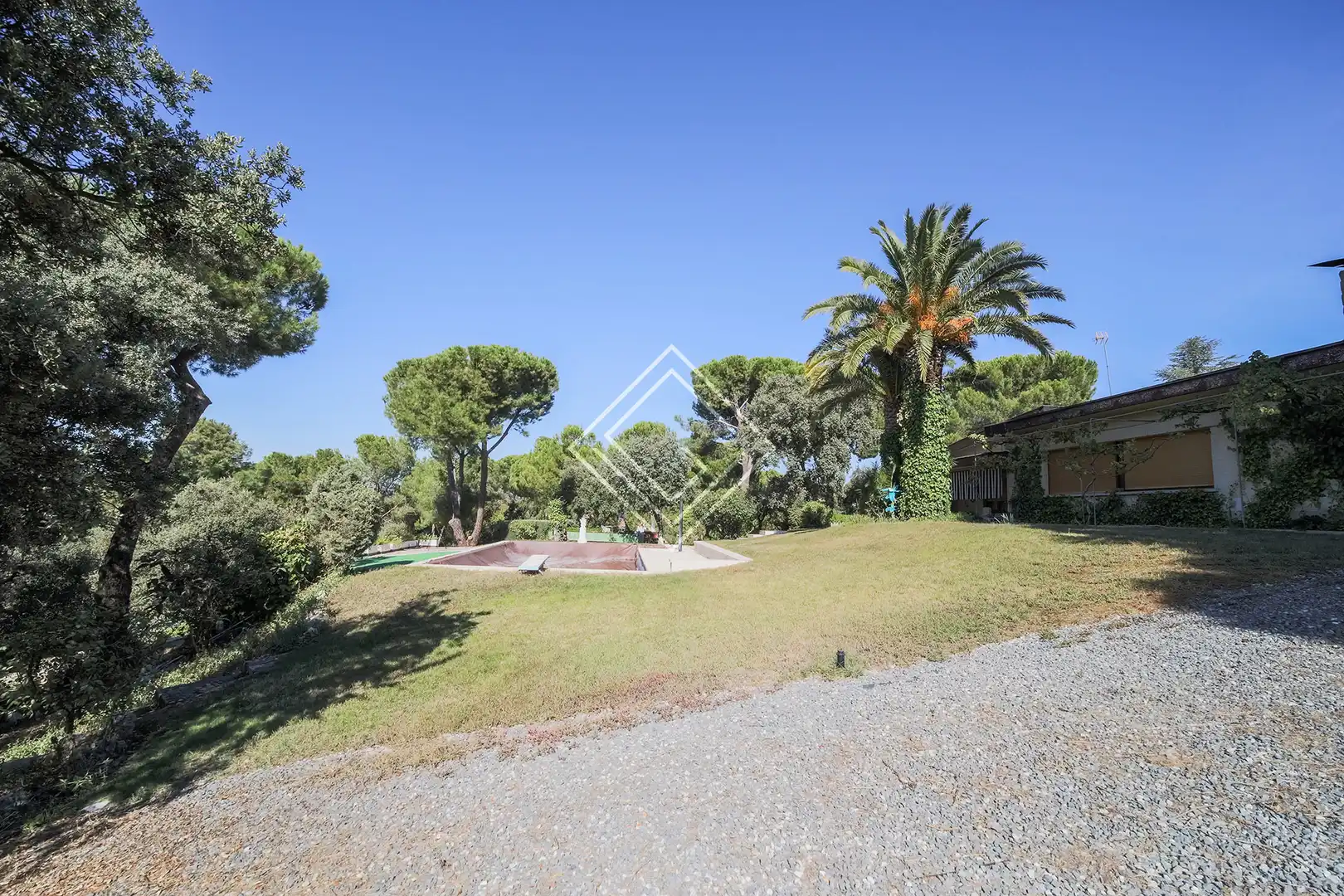 Jardí de Casa o xalet en venda en Pozuelo de Alarcón amb Jardí privat, Terrassa i Piscina