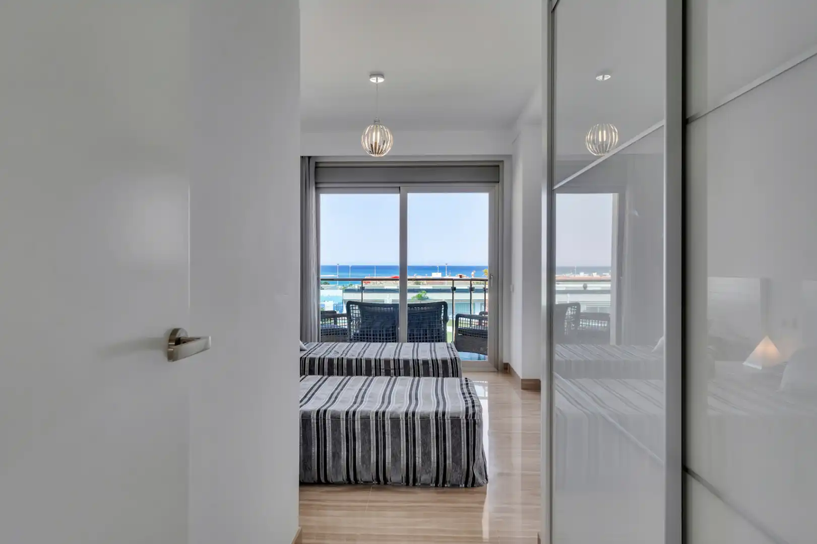 Apartamento con terraza en venta en Montañar - El Arenal, imagen 26