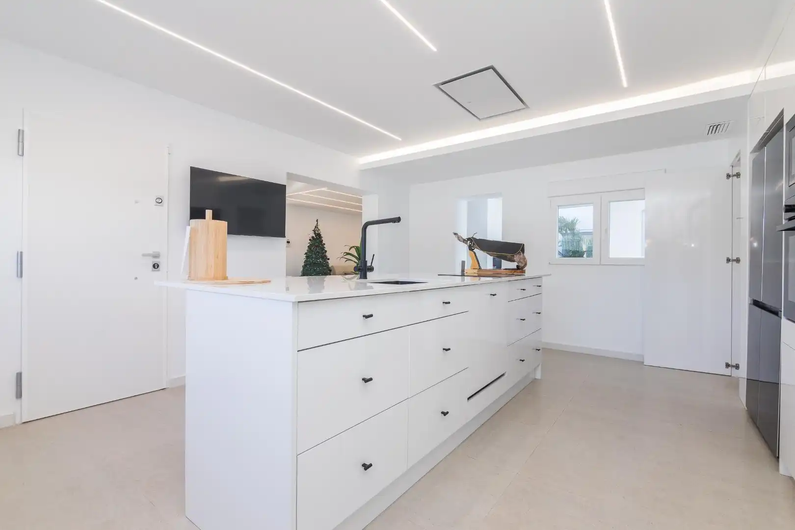 Kitchen of Houses for sale in Elche / Elx  with Air Conditioner, Private garden and Terrace