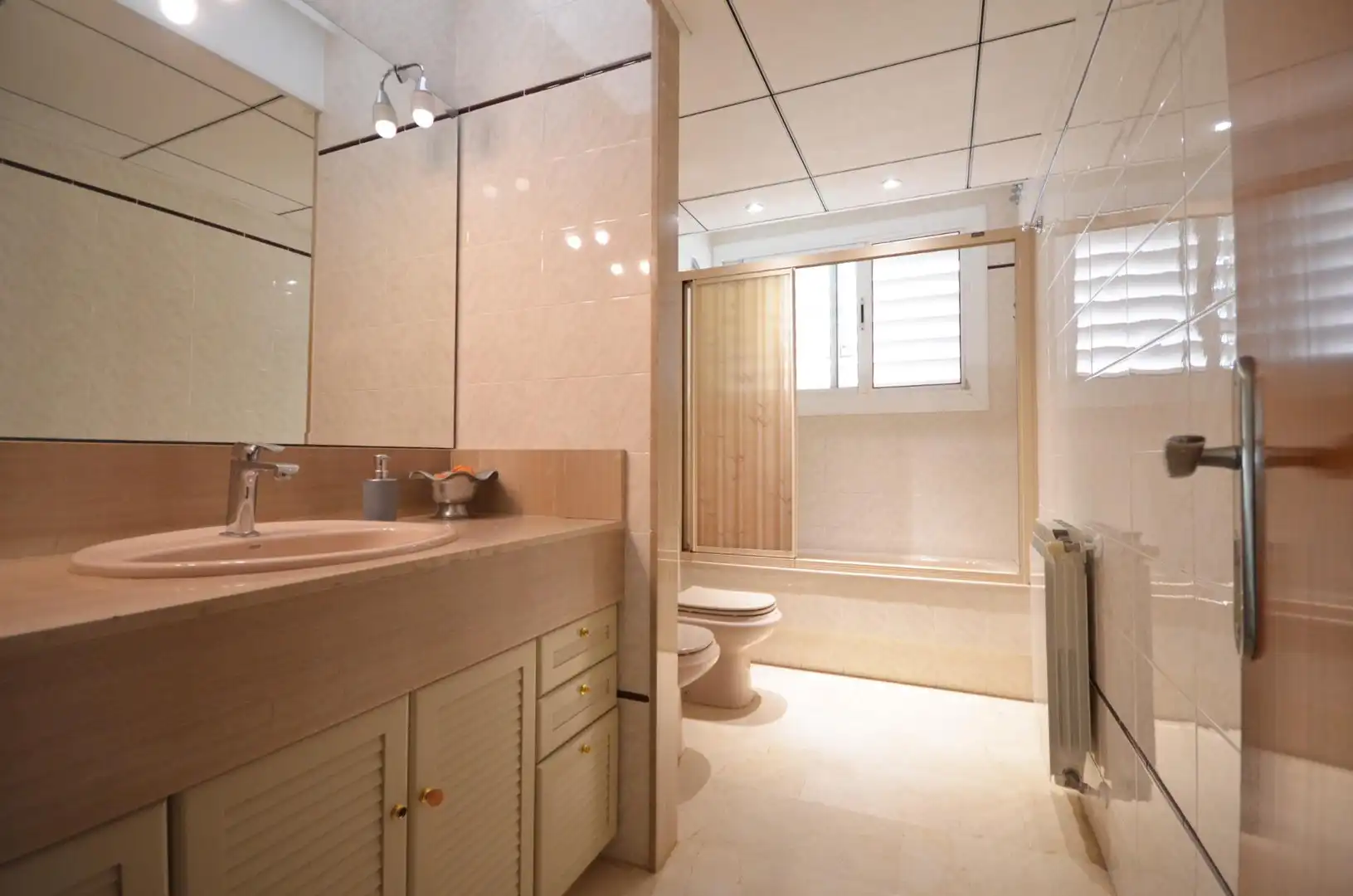 Baño de Casa adosada en venta en Vila-seca con Calefacción, Jardín privado y Terraza