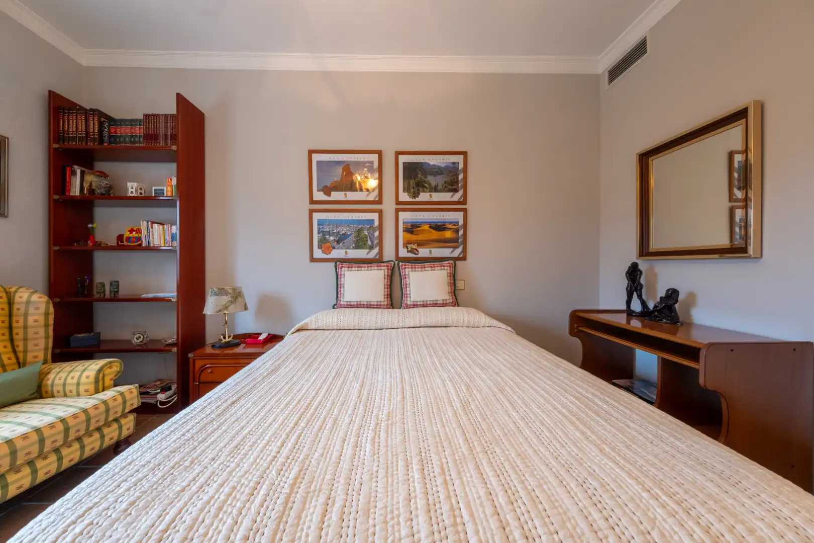 Bedroom of Houses for sale in Santa Brígida  with Air Conditioner, Private garden and Terrace