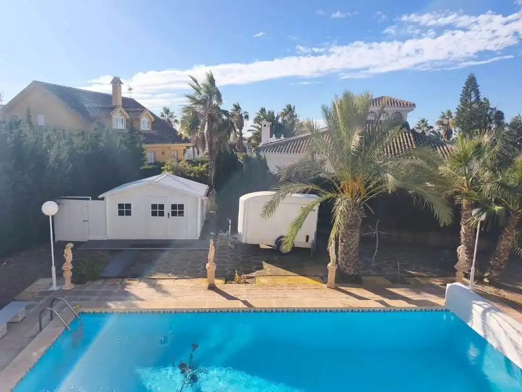 Außenansicht von Haus oder Chalet zum Verkauf in Cartagena mit Klimaanlage, Heizung und Privatgarten