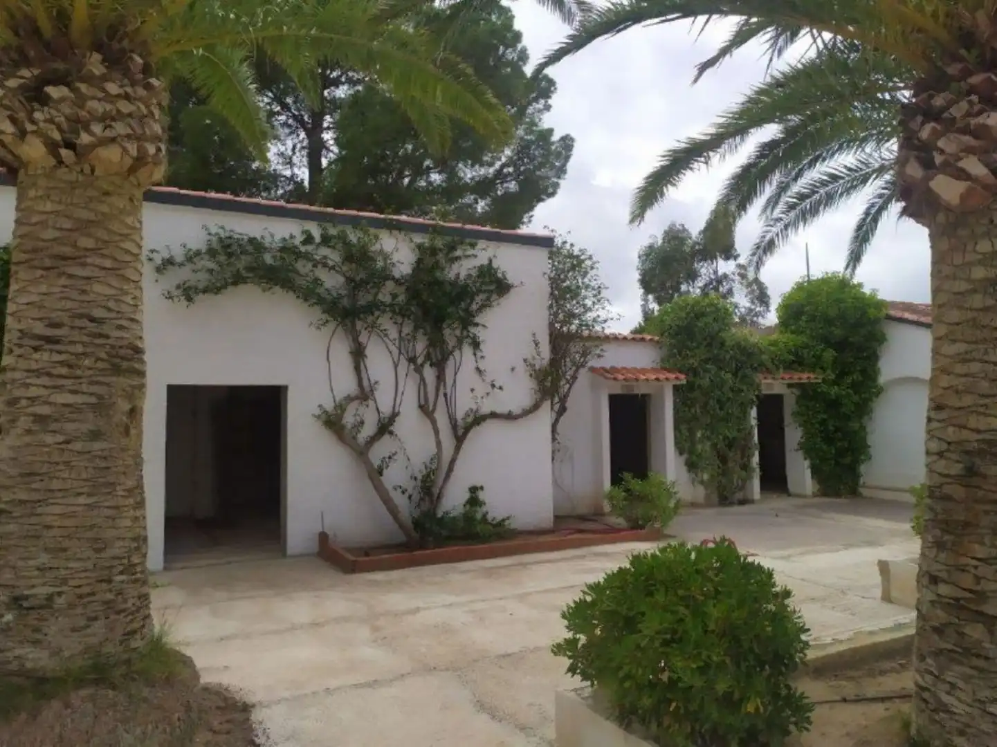 Edificio en venta en Escandinavia - Cautivador