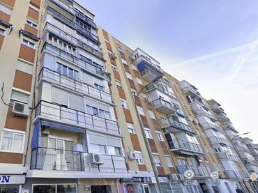 Wohnung mit Aufzug zum Verkauf in PORTUGAL DE