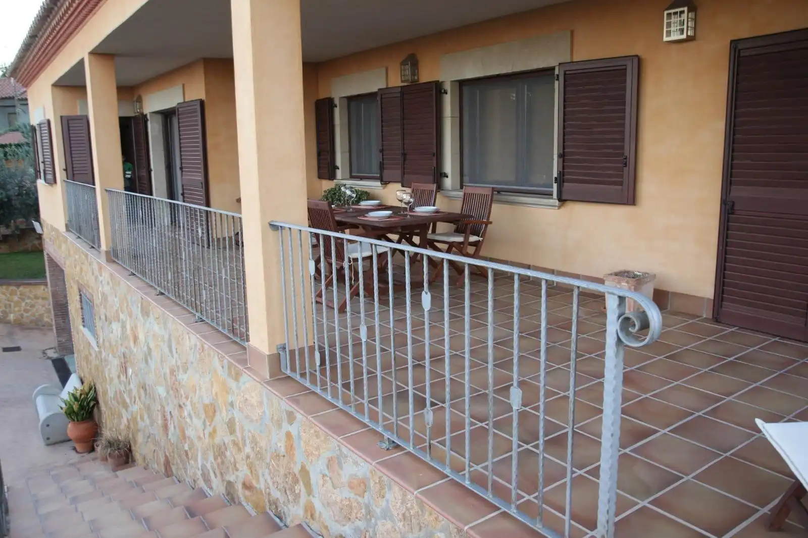 Terrassa de Casa o xalet en venda en Alcover amb Piscina comunitària