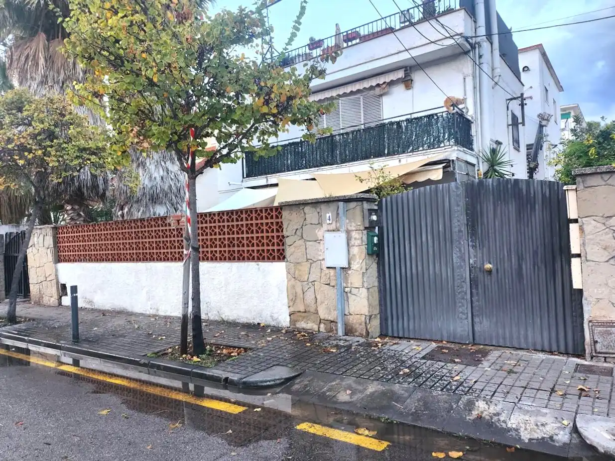 Exterior view of Flat for sale in Castelldefels