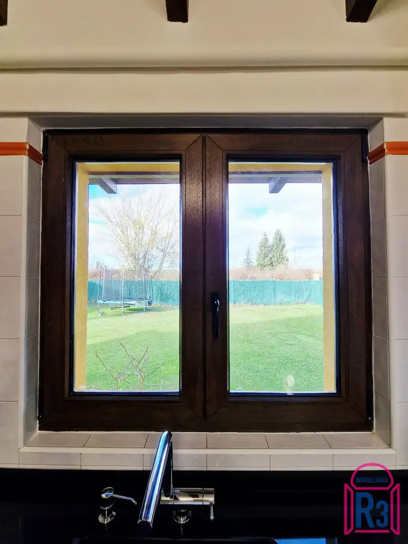 Jardín de Casa o chalet en venta en Villaquilambre con Calefacción