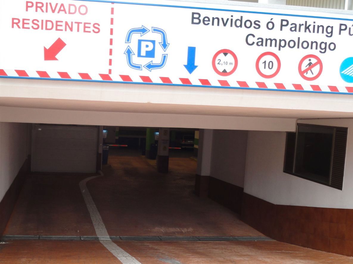 Aparcament de Garatge de lloguer en Pontevedra Capital 