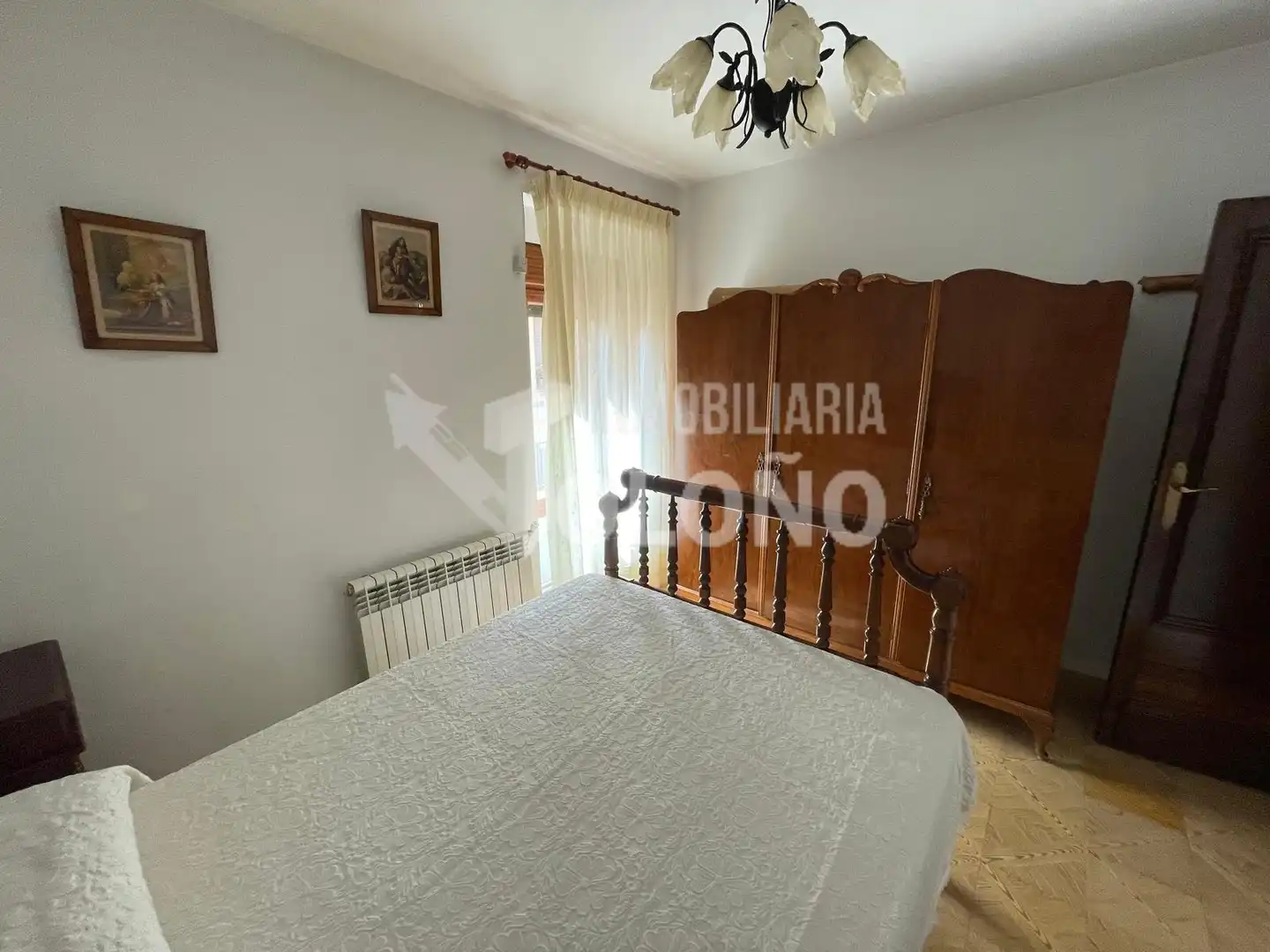 Habitación de Casa o chalet en venta en Cuzcurrita de Río Tirón con Calefacción, Terraza y Amueblado