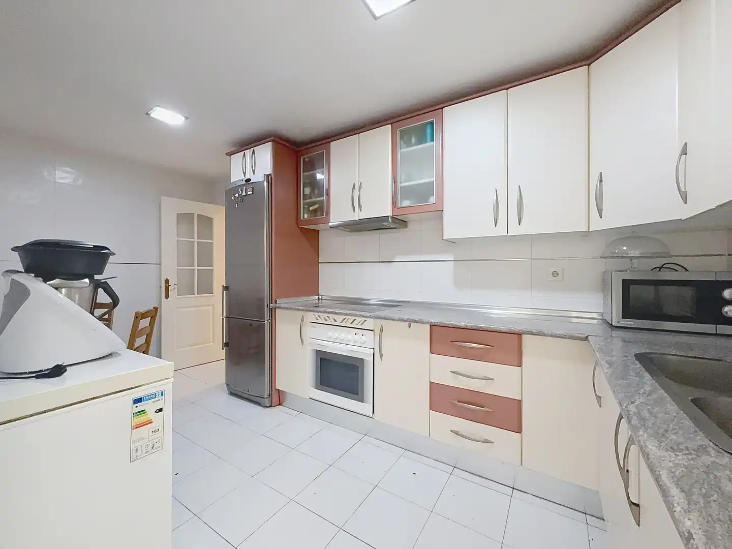 Kitchen of Flat for sale in Málaga  with Air Conditioner, Terrace and Community pool