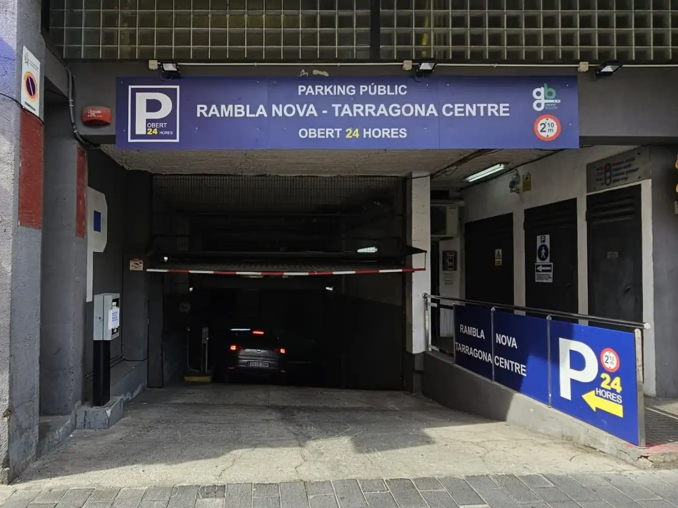 Aparcament de Garatge de lloguer en Tarragona amb Alarma
