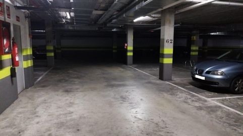 Foto 2 de Garaje en venta en Urbadiez - Entrepuentes, Sevilla Capital