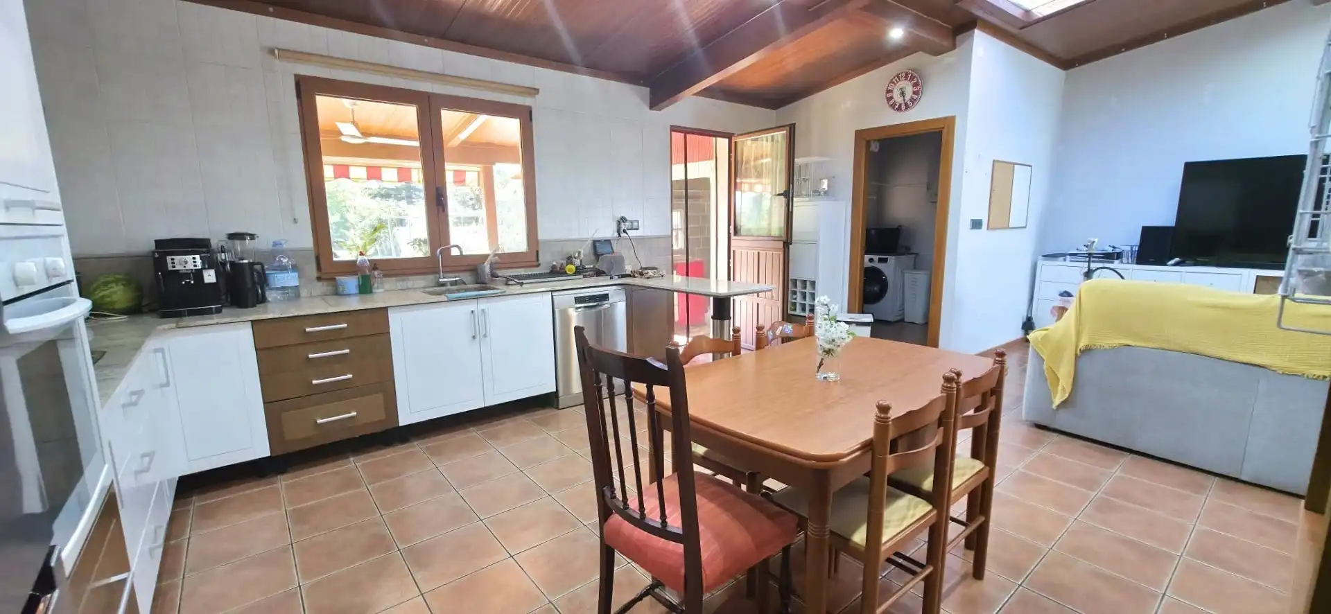 Einfamilien-Reihenhaus zum Verkauf in Aldea Santa María, Neda