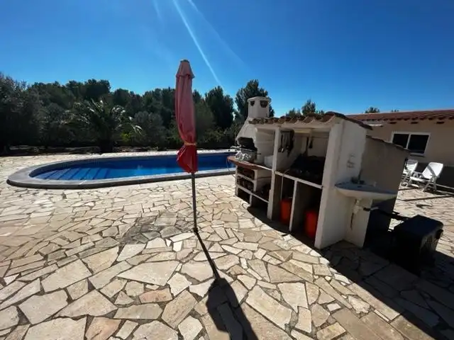 Detached house with pool for sale in del Centre, imagen 15