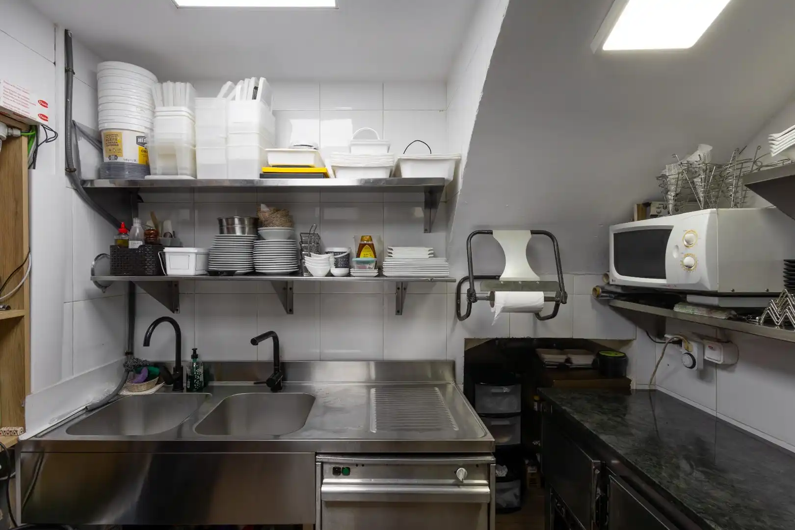 Cuina de Local de lloguer en Barcelona