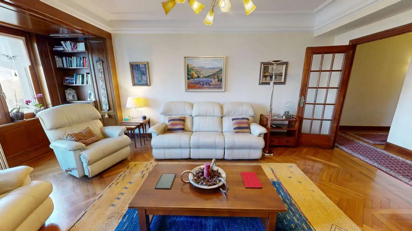 Piso en venta en Área Romántica