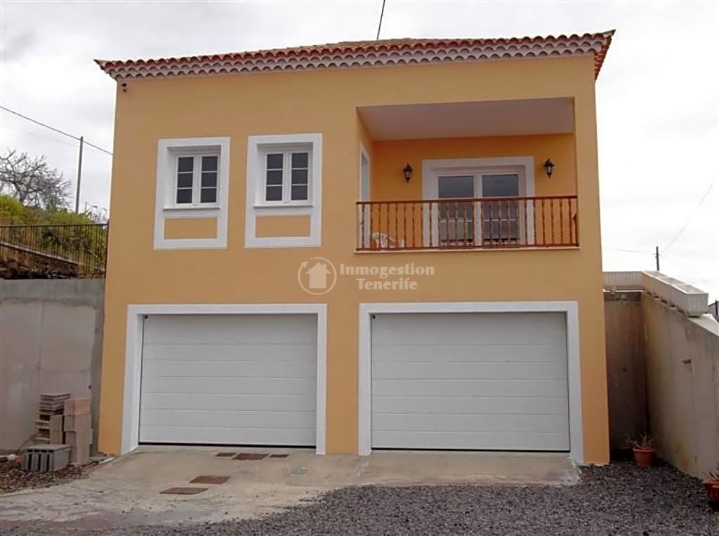 Vista exterior de Casa o xalet en venda en Granadilla de Abona amb Terrassa