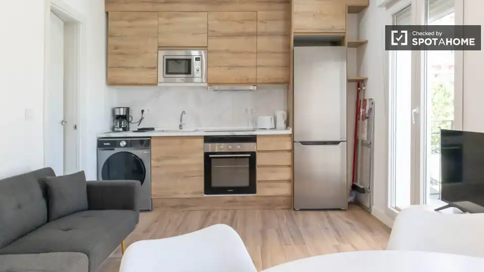 Appartement avec terrasse à louer à Latina, imagen 3