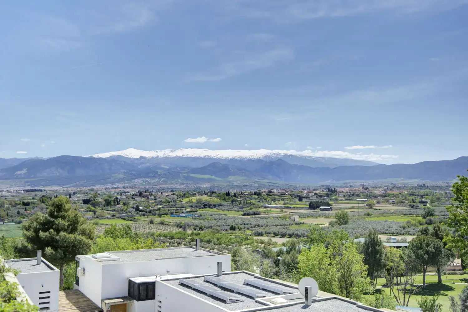 Außenansicht von Dachboden zum Verkauf in Las Gabias mit Klimaanlage, Heizung und Terrasse