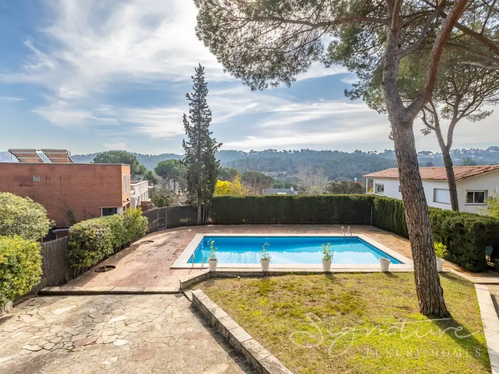 Piscina de Casa o chalet en venta en Sant Cugat del Vallès con Calefacción, Jardín privado y Terraza