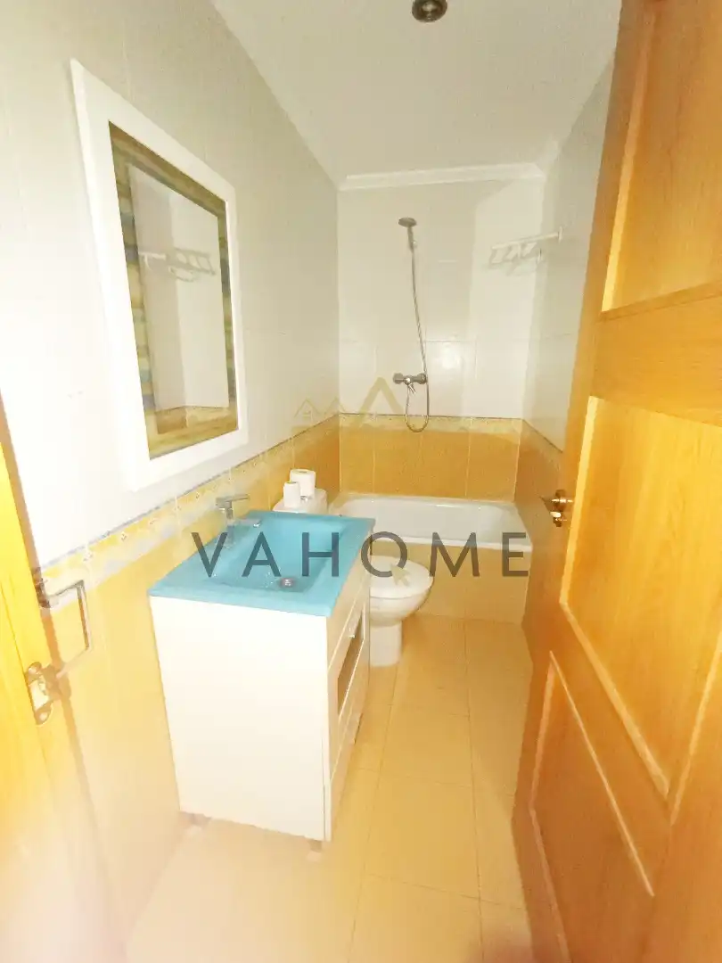 Baño de Dúplex en venta en Numancia de la Sagra con Aire acondicionado, Calefacción y Amueblado