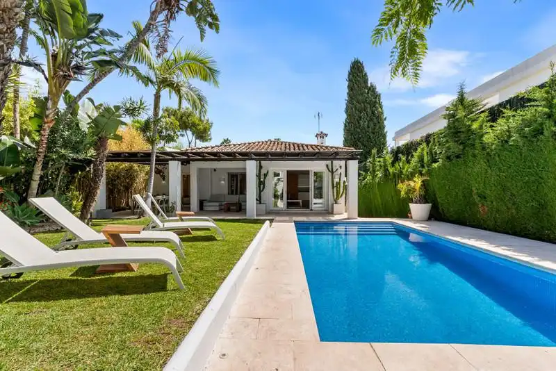 Exterior view of Houses for rent in Marbella  with Air Conditioner, Private garden and Terrace