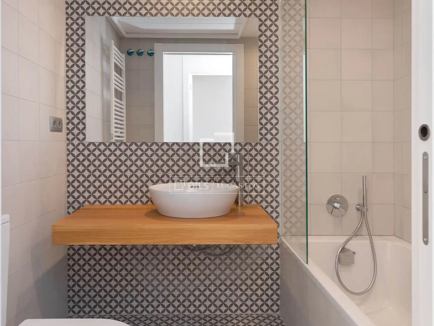 Bathroom of Flat for sale in Lloret de Mar  with Air Conditioner, Heating and Terrace