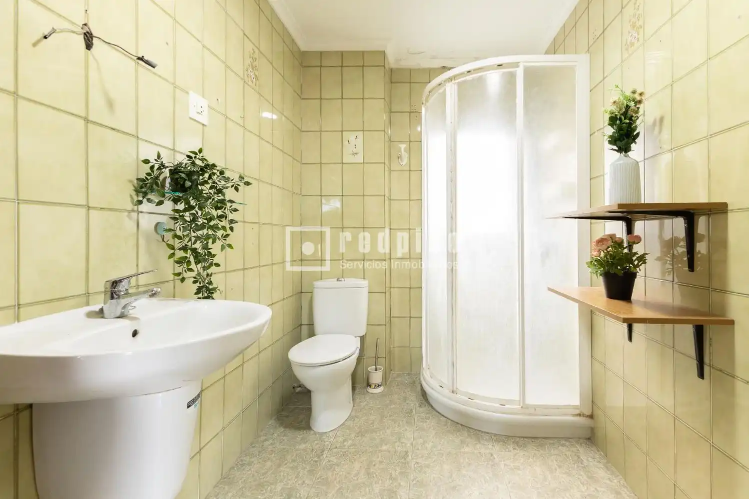 Baño de Piso en venta en Valencia con Aire acondicionado, Calefacción y Terraza