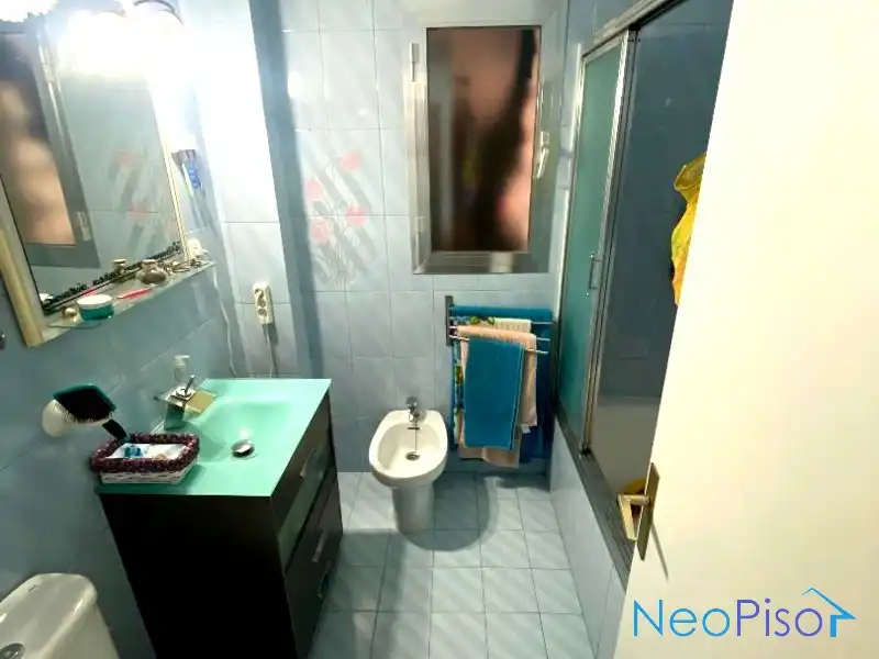 Baño de Piso en venta en Alcorcón con Piscina comunitaria
