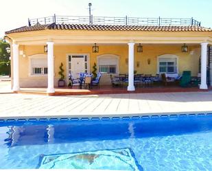 Piscina de Casa o xalet en venda en Elche / Elx amb Aire condicionat, Jardí privat i Piscina