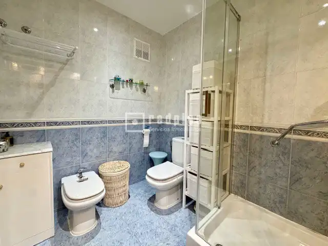Baño de Piso de alquiler en Madrid