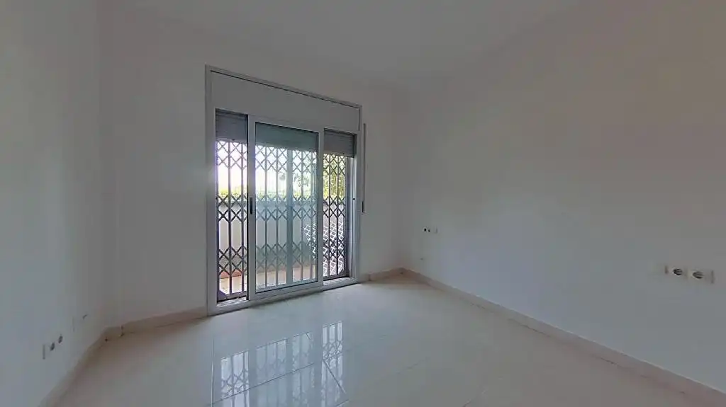 Ground floor with lift for sale in Calle PRAT DE LA RIBA DEL, imagen 7